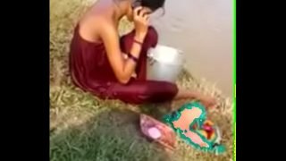 DESI BHABHI BATH OPEN PLACE